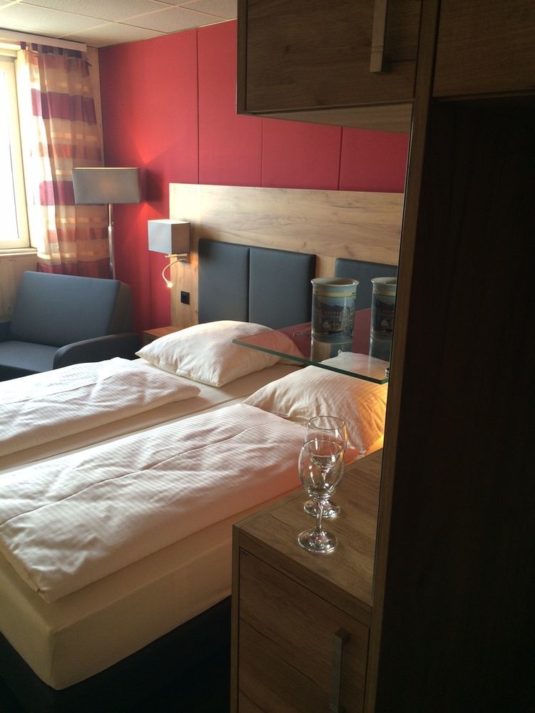 Отель Premier Inn Lindau